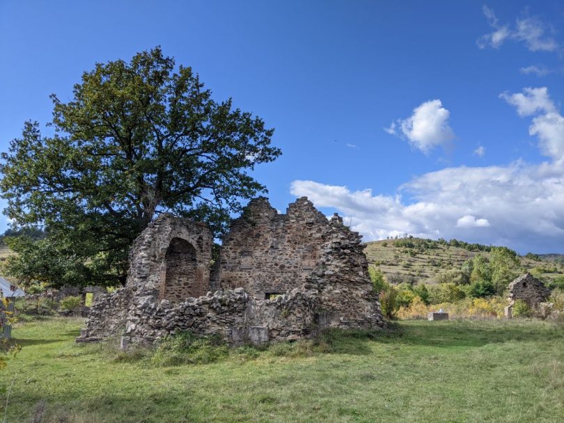 Косовско Поморавље: Манастир Убожац – Две историје и две легенде о завету једној вери