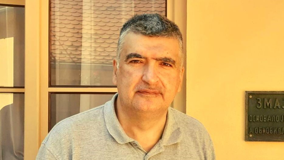 Александар Живковић: Вучић у Москви, Зеленски у Подгорици