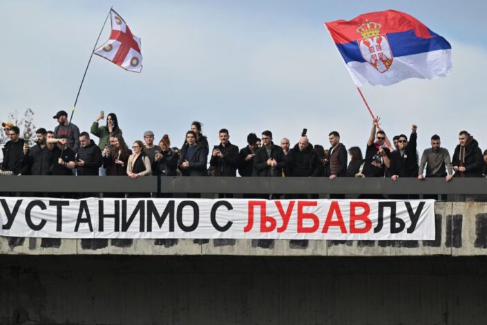 Филип Грбић: Светски грађански рат и Србија