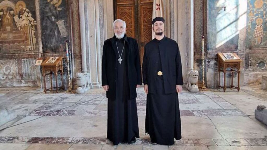 О. Милош Весин: Небоземна пространства