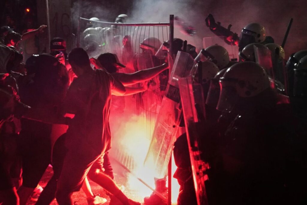 Зоран Чворовић: Шта се дешава на Филозофском факултету у НС?