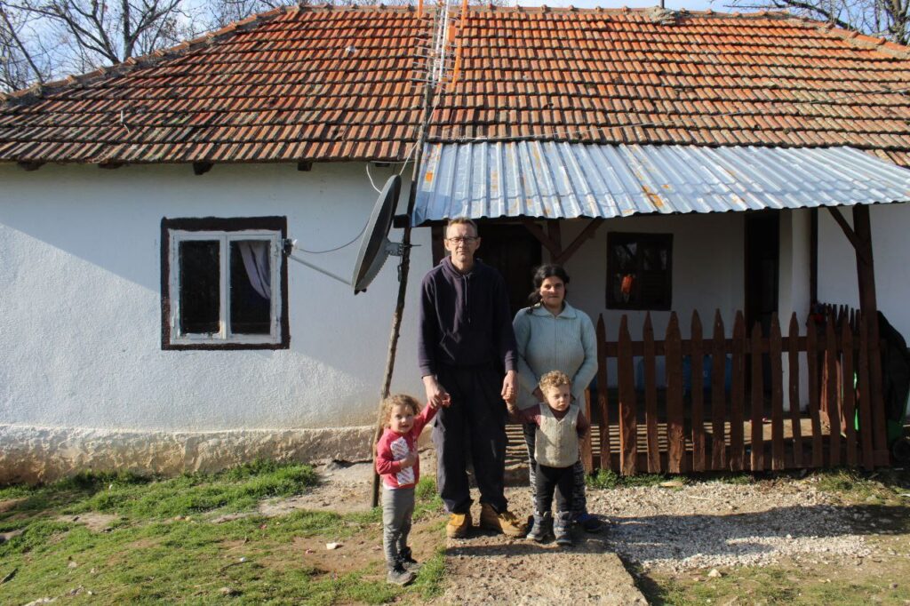 Хуманитарна организација „Косовско Поморавље“ покреће акцију за куповину стоке и пољопривредних машина породици Васић