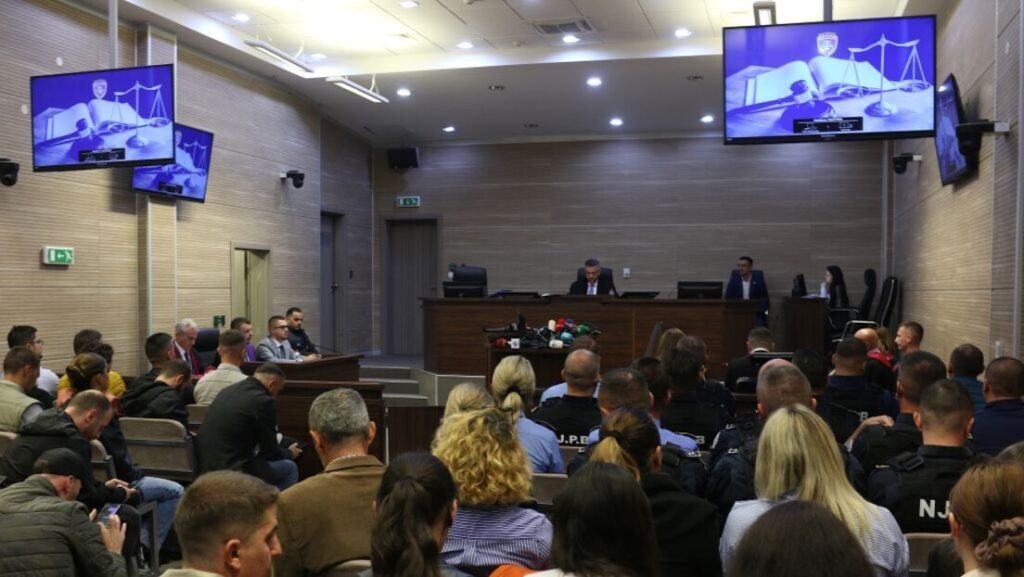 Приштина наставља да штанцује оптужнице: Још један Србин оптужен за наводни ратни злочин