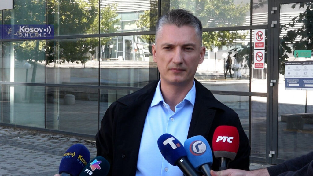 Адвокати: Сведоци одбране показаће да су Вићентијевићи били километрима удаљени од места експлозије