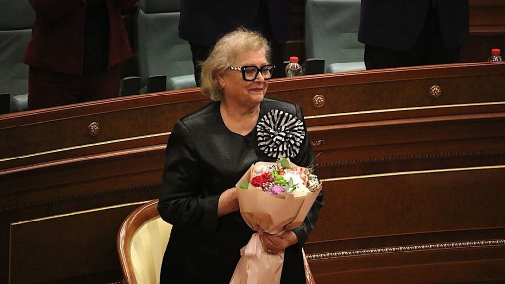 Пљуште честитке новој председници лажне државе: Из Брисела и Тиране с љубављу